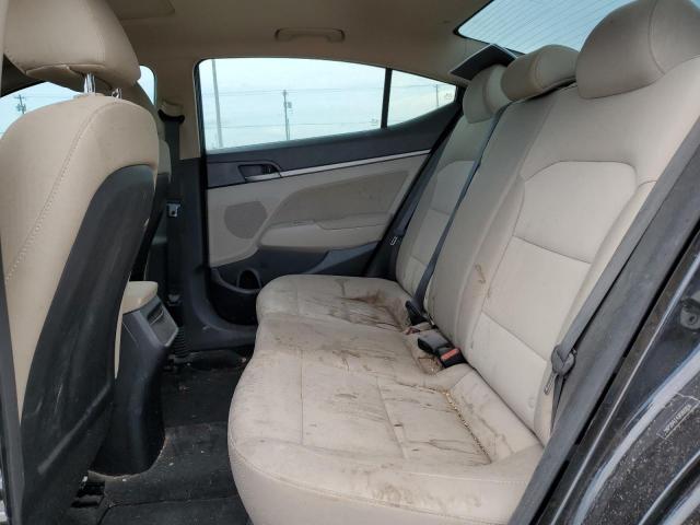 5NPD84LF4JH260956 Hyundai ELANTRA SEL