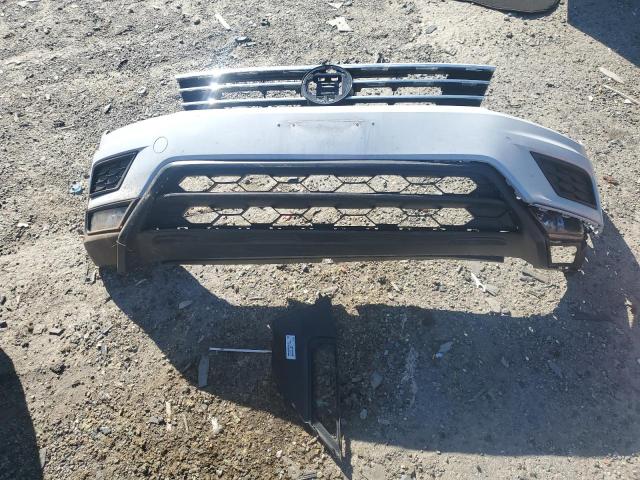 3VV0B7AX8JM022665 Volkswagen TIGUAN S