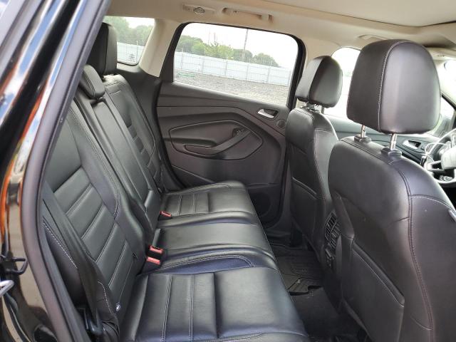 1FMCU9J97HUC96198 Ford Escape Titanium