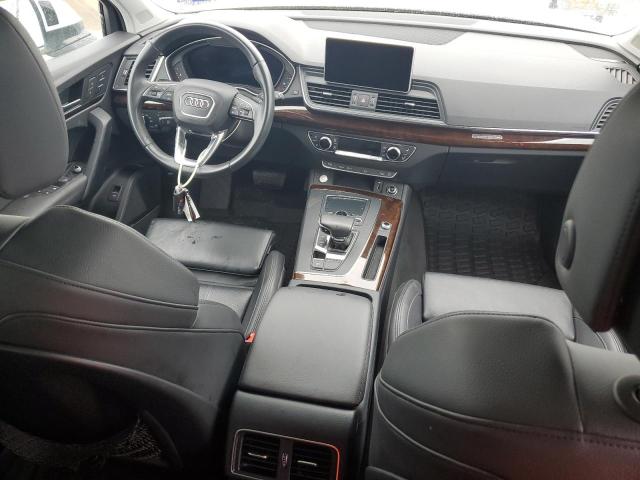 WA1BNAFY0K2043882 Audi Q5 Premium Plus