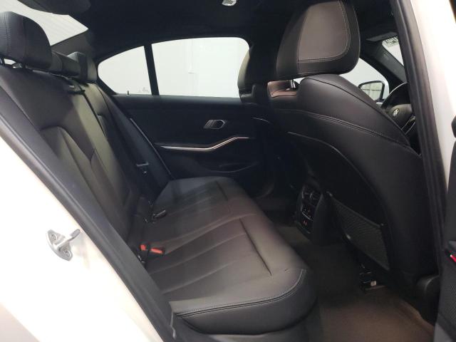 3MW69FF05P8D72375 BMW 330I
