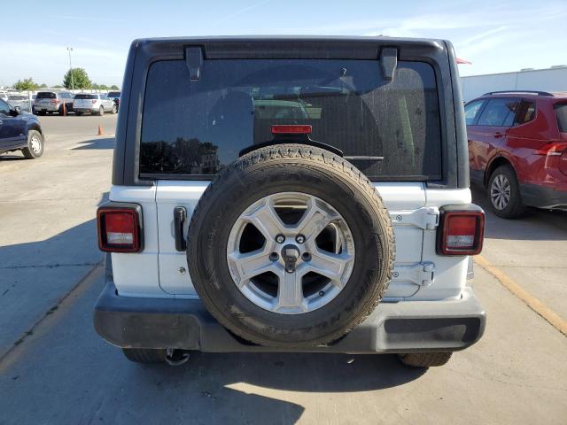 1C4HJXDN3JW199168 Jeep Wrangler Unlimited Sport