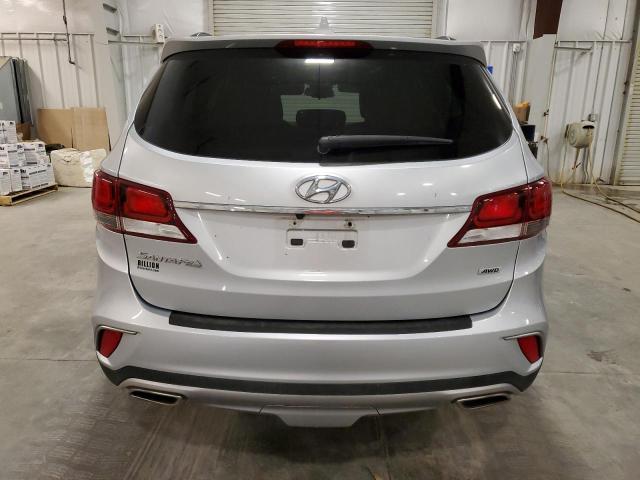 KM8SMDHF8JU277272 Hyundai Santa Fe Se