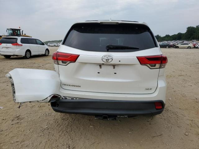 5TDKZRFH3JS288109 Toyota Highlander Se