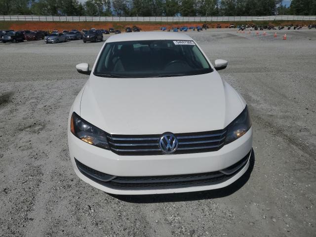 1VWAT7A31FC037270 Volkswagen PASSAT S
