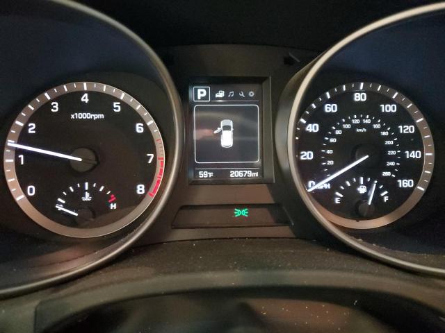 KM8SMDHF8JU277272 Hyundai Santa Fe Se