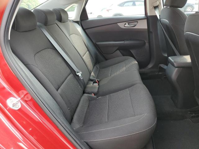 3KPF24AD7KE061529 KIA FORTE FE