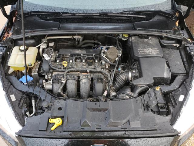 1FADP3K2XFL384914 Ford FOCUS SE