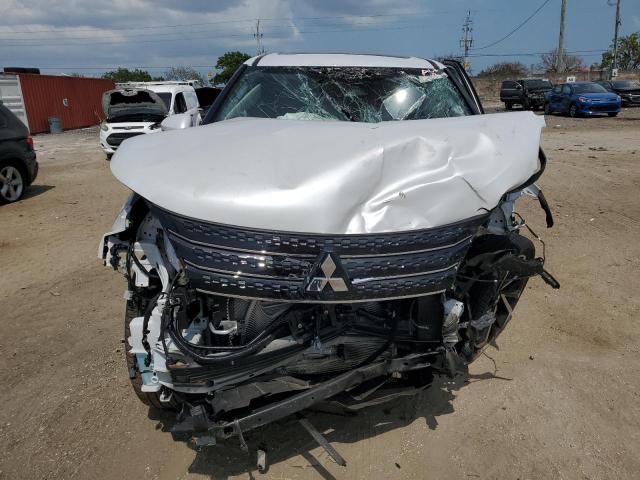 JA4J3VA80RZ037808 Mitsubishi Outlander Se