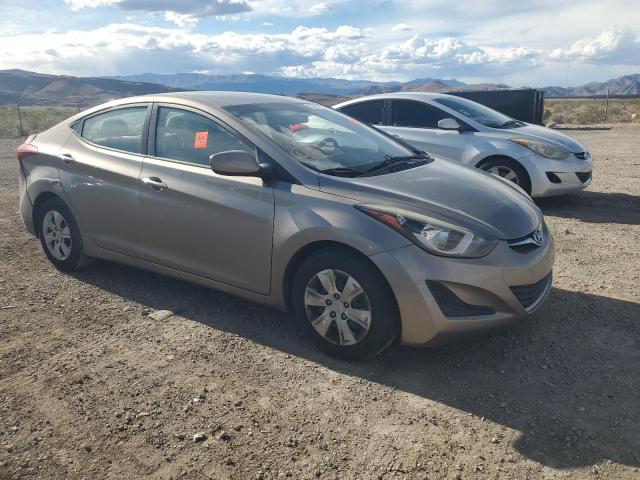 5NPDH4AE9GH769802 Hyundai ELANTRA SE