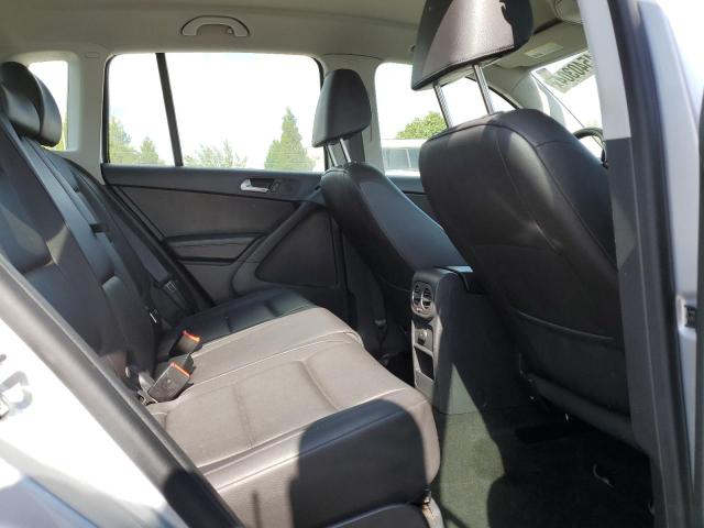 WVGAV7AX2HW512891 Volkswagen TIGUAN S
