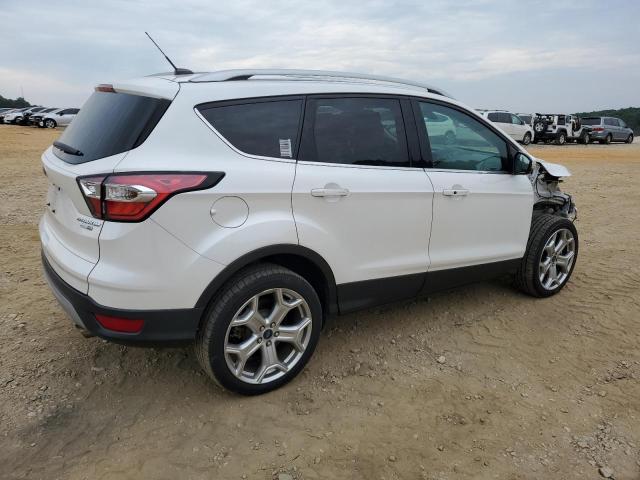 1FMCU9JD4HUD48939 Ford Escape Titanium