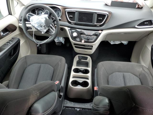 2C4RC1CG5NR229901 Chrysler Voyager Lx