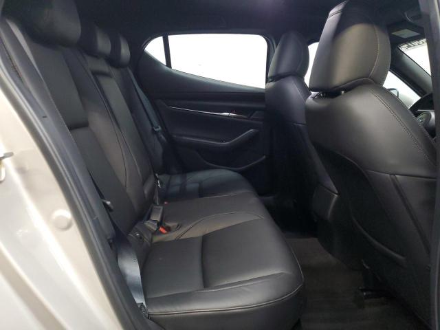JM1BPALMXP1610047 Mazda 3 Preferred