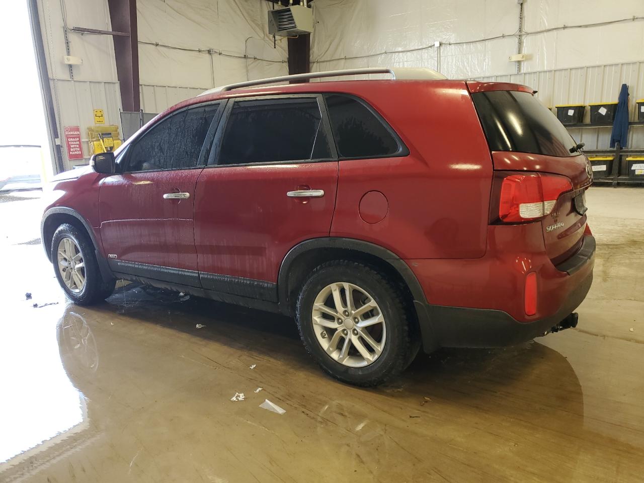 5XYKTDA73EG529947 KIA SORENTO LX