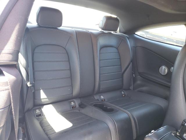 WDDWJ8DB2KF775844 Mercedes-Benz C 300
