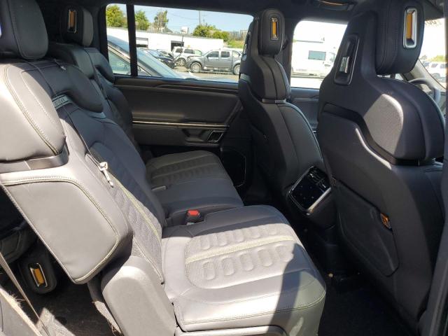 7PDSGCBA9RN030408 Rivian R1s Adventure