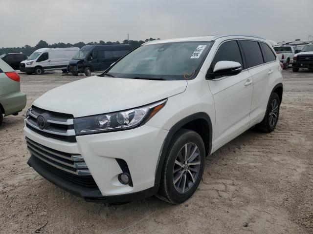 Продаж на аукціоні авто 2018 Toyota Highlander Se, vin: 5TDKZRFH0JS538969, номер лоту: 54017714