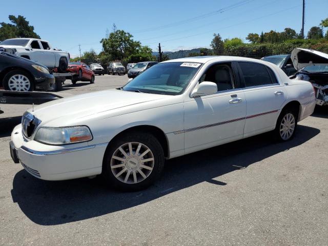 Auction sale of the 2006 Lincoln Town Car Signature Limited, vin: 1LNHM82V36Y645780, lot number: 54730214