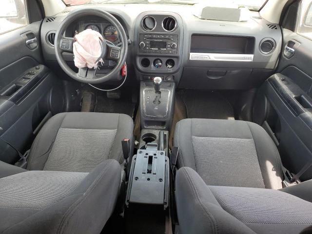 1C4NJDBB4GD636075 Jeep Compass Sport
