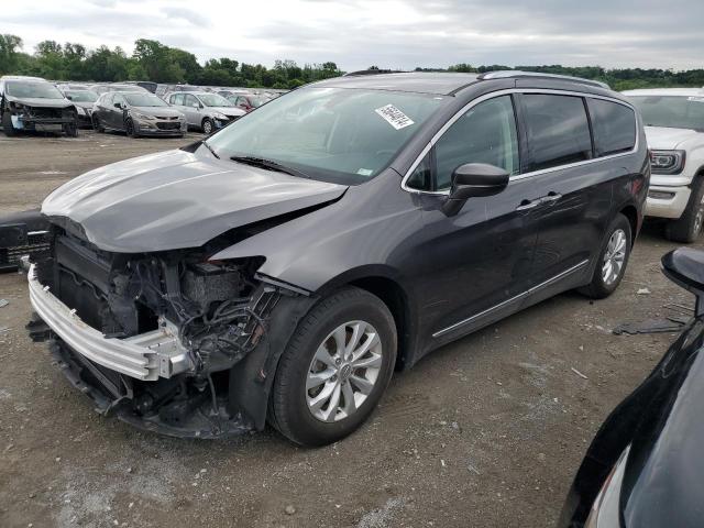 55644814 :رقم المزاد ، 2C4RC1BG2JR122784 vin ، 2018 Chrysler Pacifica Touring L مزاد بيع