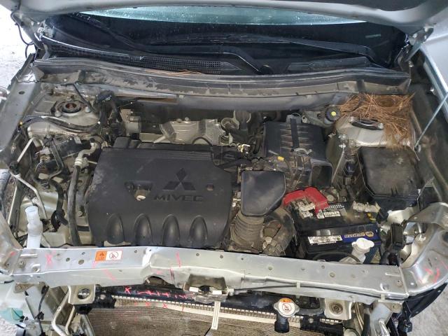 JA4AD3A35KZ043857 Mitsubishi Outlander Se