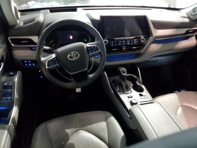 5TDFZRBH4MS144743 Toyota Highlander Platinum