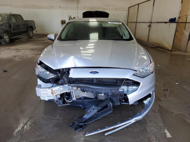 3FA6P0H70HR394611 Ford FUSION SE