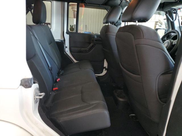 1C4BJWEG2FL695734 Jeep Wrangler Unlimited Sahara