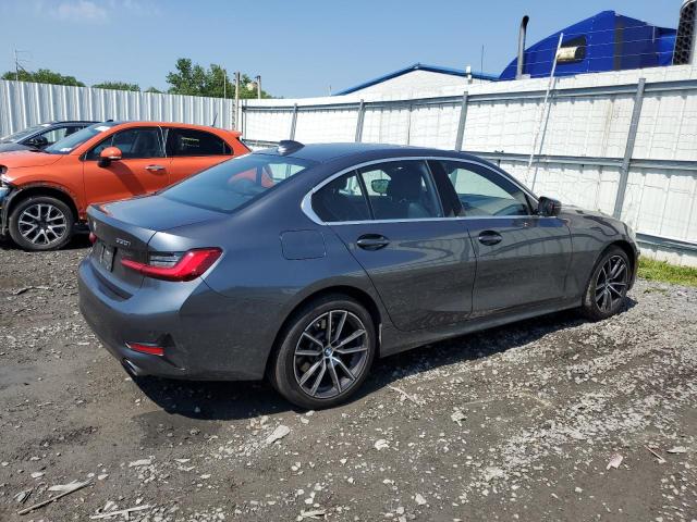 WBA5R7C00MFK50404 BMW 330XI