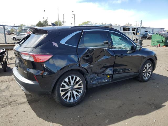 1FMCU9DZ9LUC09020 Ford Escape Titanium