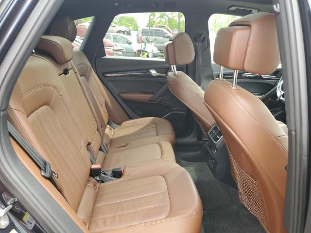 WA1BNAFY3J2197940 Audi Q5 Premium Plus