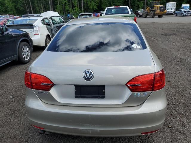 3VW2K7AJ8EM254561 Volkswagen JETTA BASE