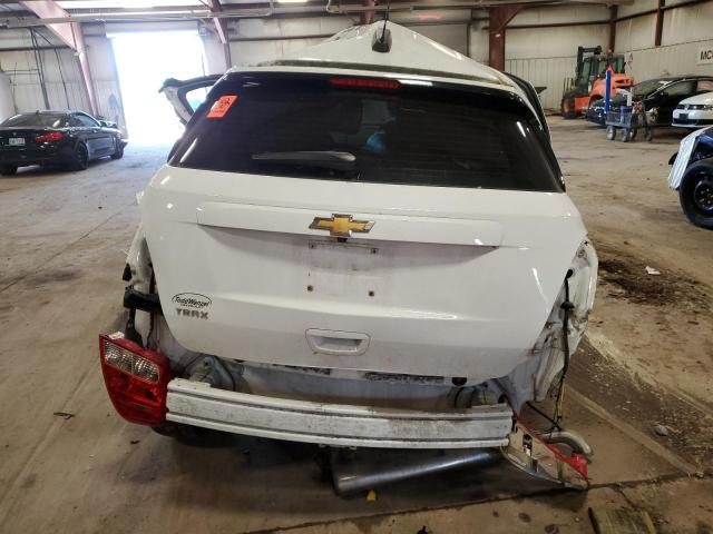KL7CJKSB3JB585731 Chevrolet TRAX LS