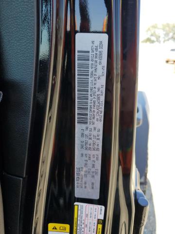 1C4HJXDG2JW158676 Jeep Wrangler Unlimited Sport