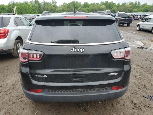 3C4NJDBB2JT175590 Jeep Compass Latitude