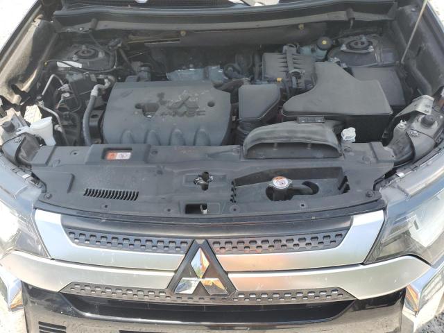 JA4AZ3A32KZ053652 Mitsubishi Outlander Se