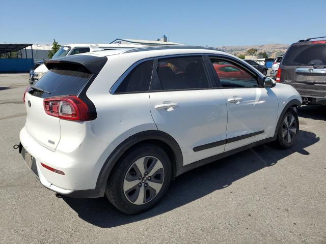 KNDCB3LC6H5044050 KIA NIRO FE