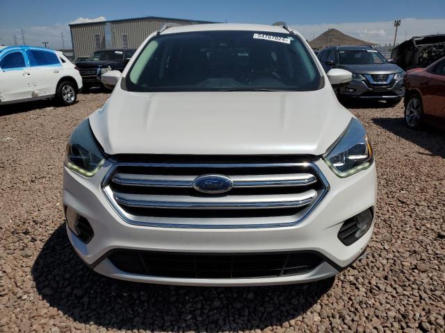 1FMCU0JD4HUC34886 Ford Escape Titanium