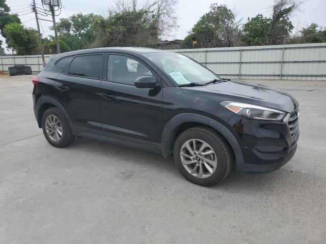 KM8J23A45JU803653 Hyundai TUCSON SE
