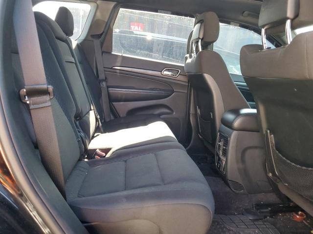 1C4RJFAG6JC375703 Jeep Grand Cherokee Laredo