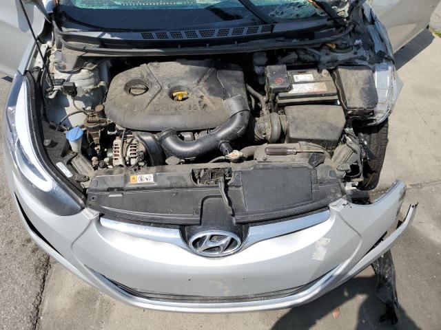 5NPDH4AE1GH757983 Hyundai ELANTRA SE