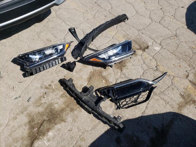 5J6RW2H89LL038027 Honda CR-V EXL