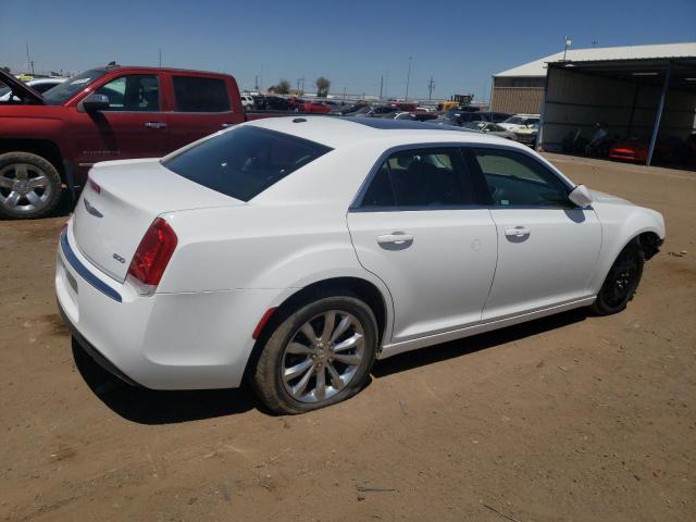 2C3CCARG5HH567908 Chrysler 300 Limited