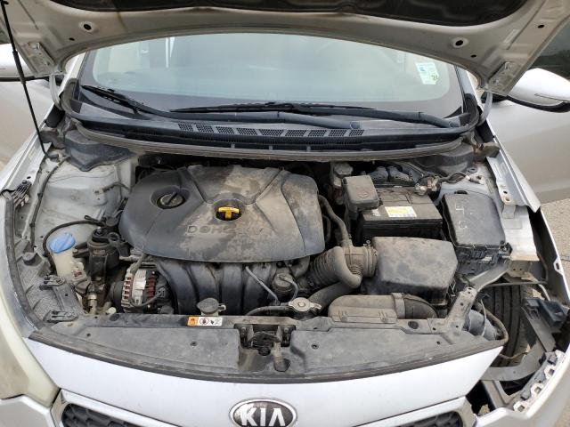 KNAFX4A68E5215827 KIA FORTE LX