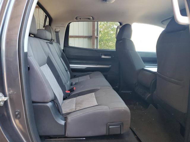 5TFEM5F17GX107510 Toyota Tundra Crewmax Sr5