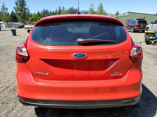 1FADP3K27EL137736 Ford FOCUS SE