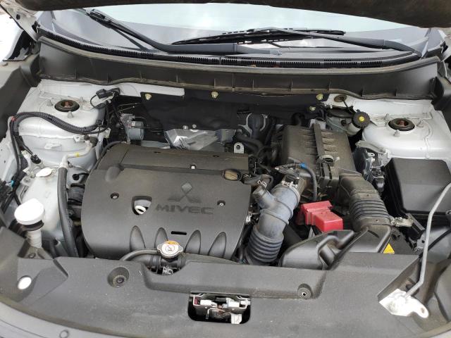 JA4AP4AU1LU023982 Mitsubishi Outlander Sport Se