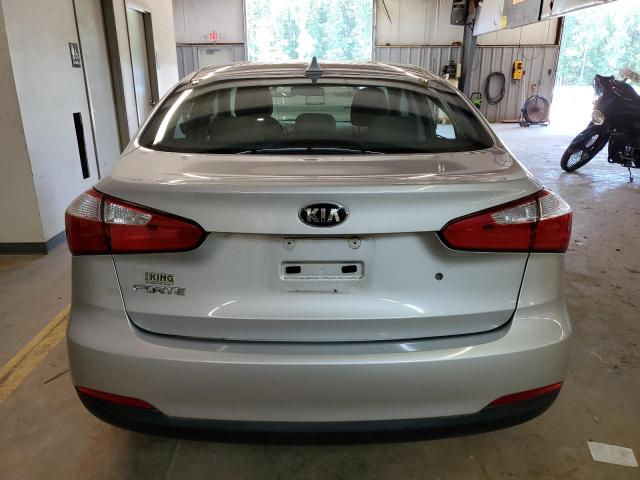 KNAFK4A63F5403316 KIA FORTE LX