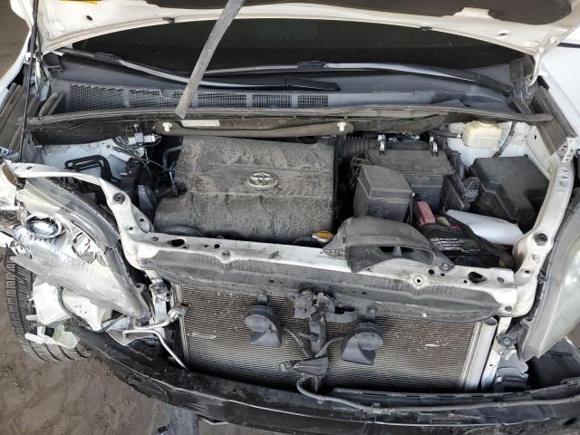 5TDKK3DC7GS741598 Toyota SIENNA LE